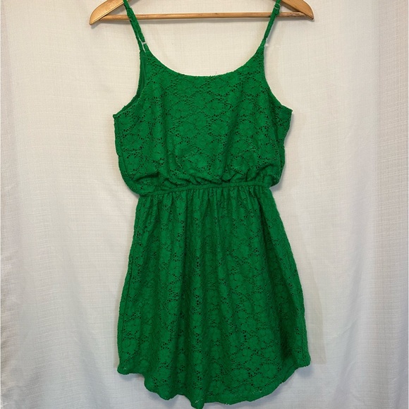 Xhilaration Emerald Green Floral Lace Elastic Waist Dress Size Small - Picture 2 of 14